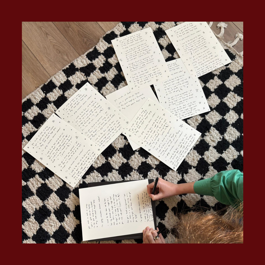 Le Freak Tragique Christmas Surprise